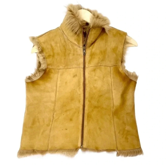 BLUR Jackets & Blazers - BLUR Leather Fur Lined Vest